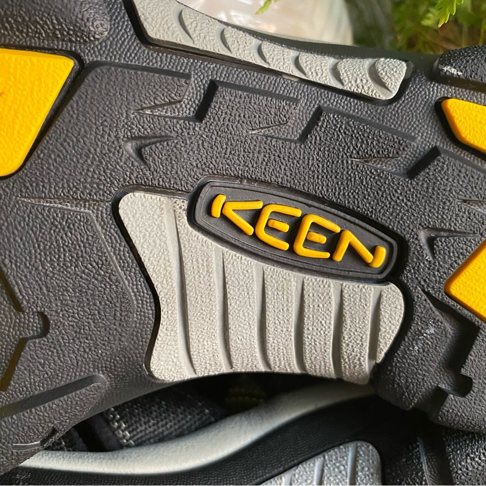Keen Newport H2 Waterproof Hiking Kayaking Outdoor Sandals Shoes Mens 13 Black - Picture 8 of 12
